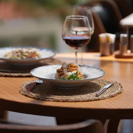 Lal Azure ホテル アラカティ