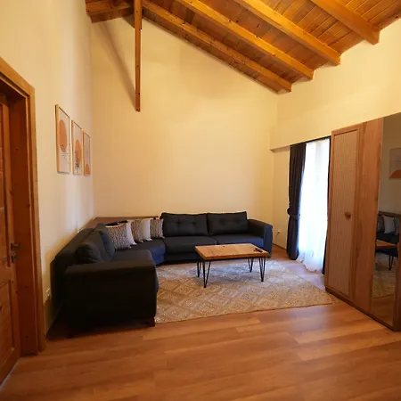 Lal Azure ホテル アラカティ