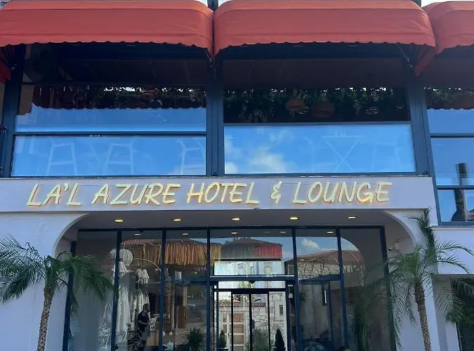 Lal Azure Hotel *
