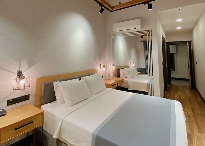 Lal Azure Otel Alaçatı